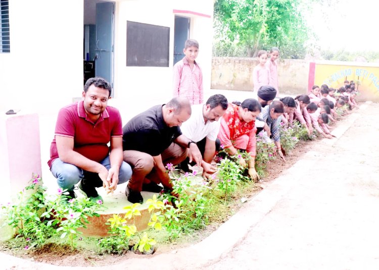 पेड़ और किताबे हमारे सच्चे मित्रः अंकित गोयल