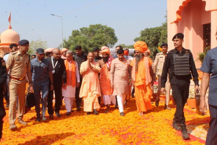 उत्साह और उमंग की परंपरा हैं भारतीय पर्व व त्योहार : मुख्यमंत्री