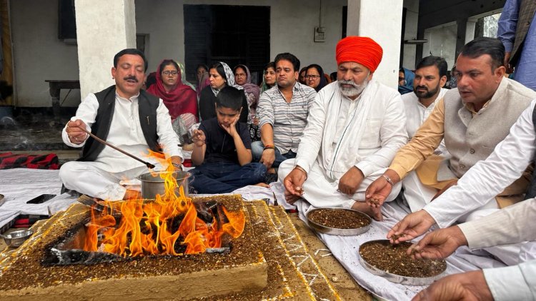 इंजी वेदवीर आर्य को आम जन मानस व जनप्रतिनिधियों ने दी श्रद्धांजलि तथा आत्मा की शांति को यज्ञ में आहुति    