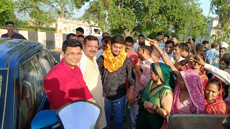 नीट परीक्षा में अव्वल रहे ट्यौढी के अर्जुन शर्मा का गांव आगमन पर हुआ स्वागत, युवाओं के बने प्रेरणास्रोत