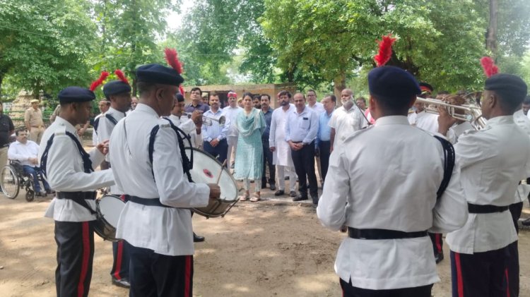 काकोरी ट्रेन एक्शन शताब्दी महोत्सव कार्यक्रम में वीर शहीदों को किया गया नमन