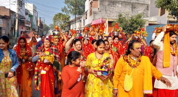 भव्य कलश यात्रा संपन्न, शुरू हुई भागवत कथा, कथा व्यास गिरधारी लाल शास्त्री ने बताया महत्व