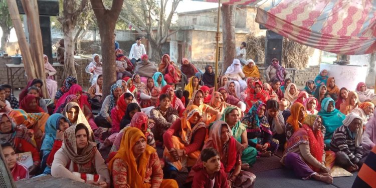 बाबा गोरखनाथ मंदिर में गूंजी रासलीला की मधुर कथा , श्रद्धालुओं ने झूमकर उठाया आनंद